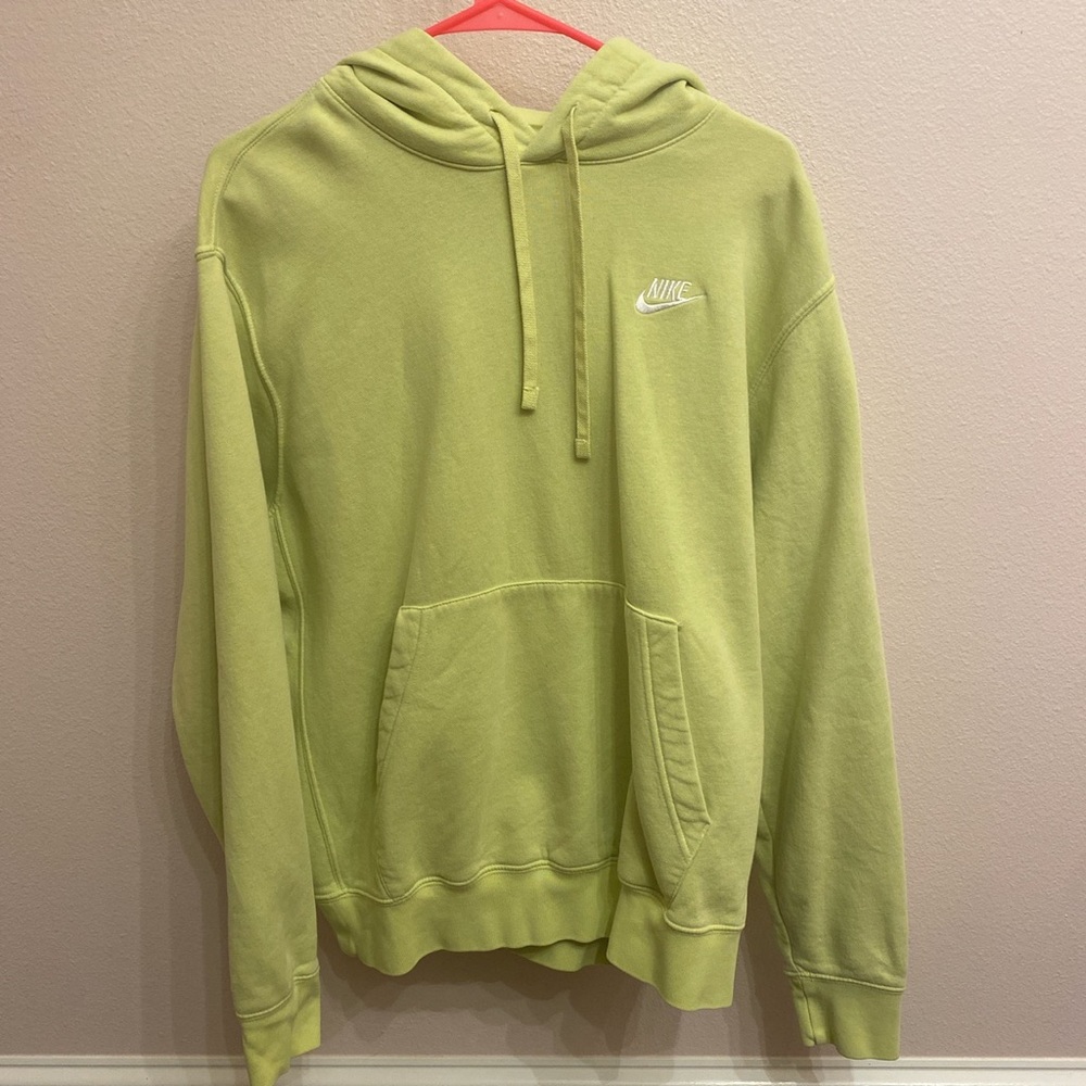Nike Club Fleece Pullover Hoodie - Green